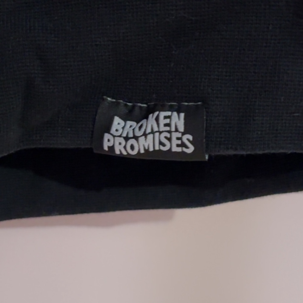 NWOT Unisex Broken Promises Karma Hoodie - Picture 11 of 17